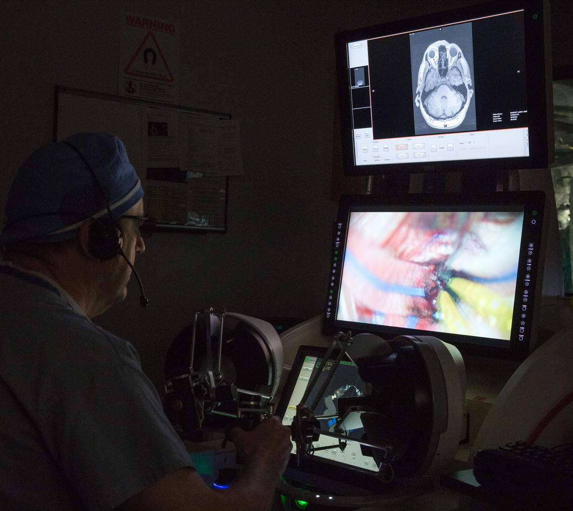 neuroArm Surgery neuroArm Surgery