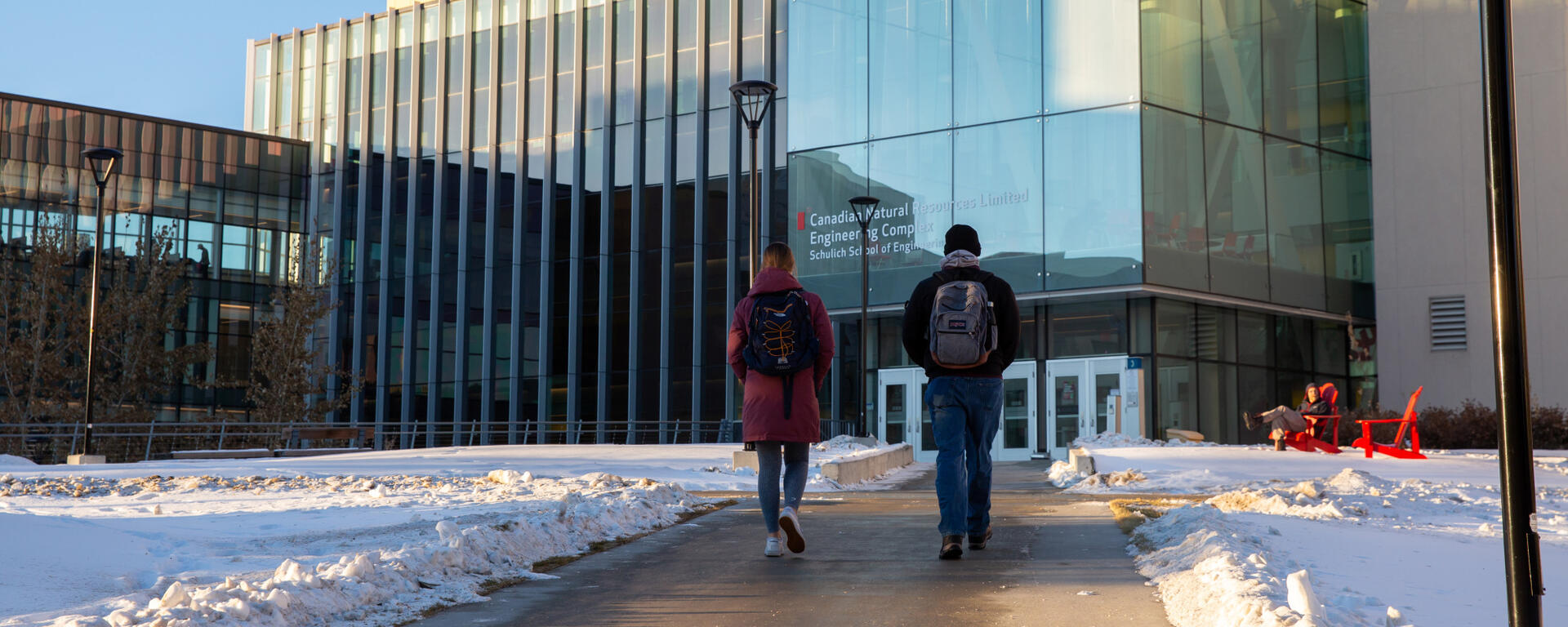 Students walking into the Engineering Complex